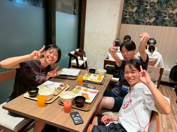 【修学旅行1日目】夕食