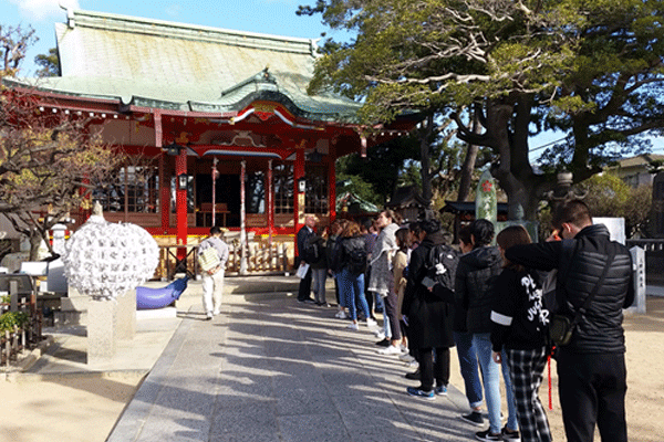 【2018年日仏交換留学プログラム5日目】５日目は、須磨寺の観光に行ってきました。生徒たちは日本の建築に興味津々でした。